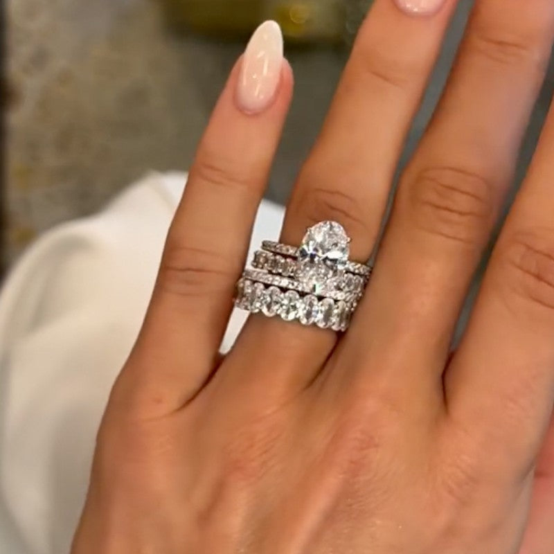 4PC 4.0Ct Oval Cut Wedding Ring For Her With Two Oval Cut Wedding Bands & One Classic Wedding Band