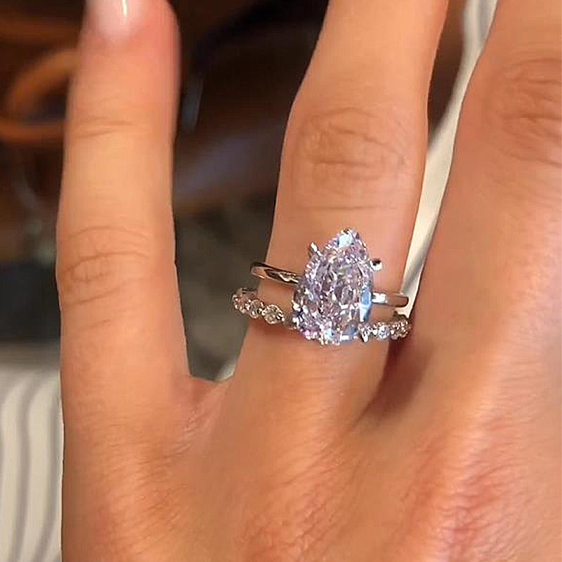 Fashion Pear Cut Wedding Ring Set For Women In Sterling Silver