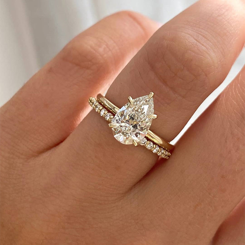 Lovely 3.5Ct Pear Cut Wedding Ring Set In Sterling Silver