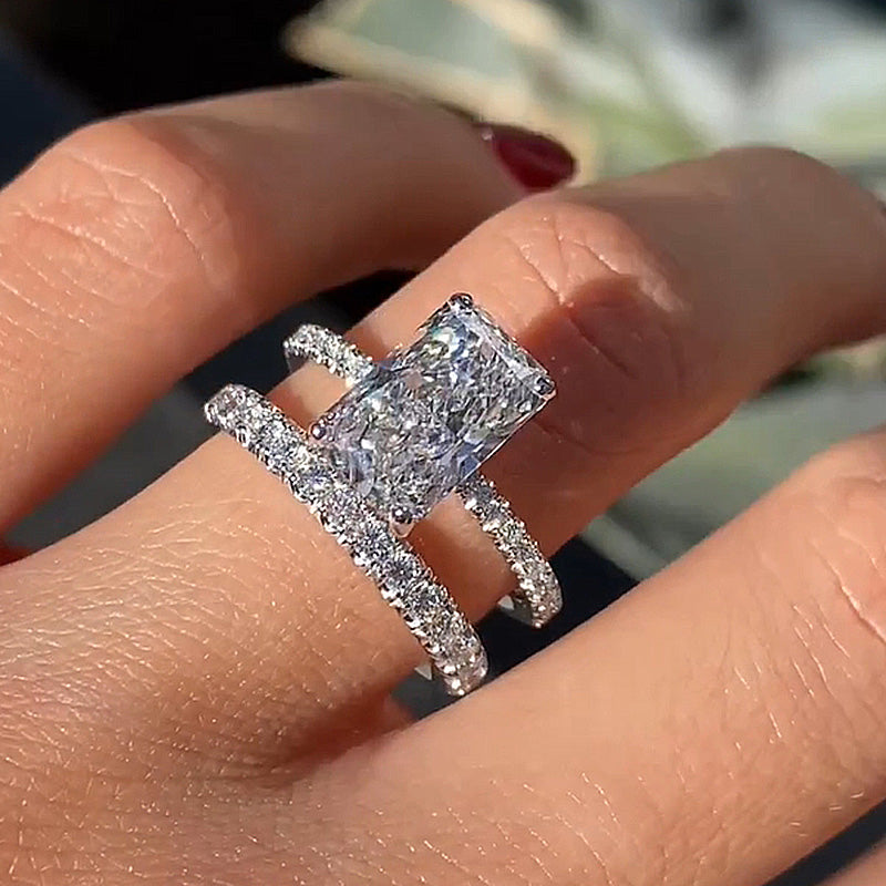 Ahabobo Radiant Cut Wedding Ring Set