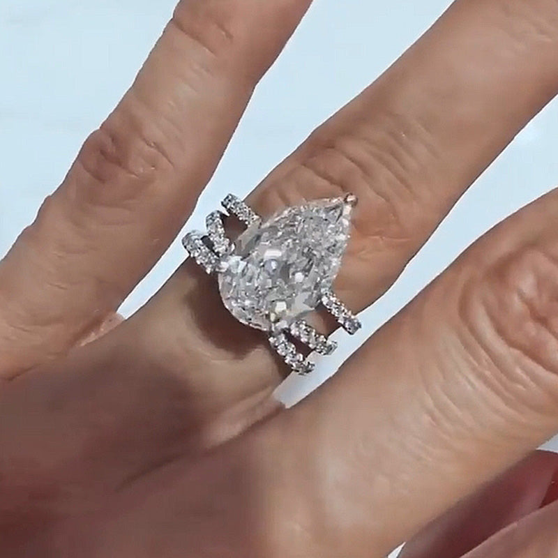 Maxine Excellent Crushed Ice Pear Cut Wedding set