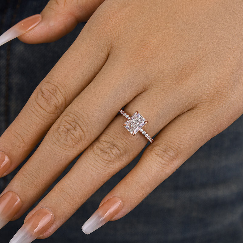 Elegant 2.0Ct Radiant Cut Simulated Diamond Promise Ring
