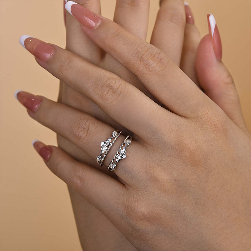 Honorable Crown Design Jacket Wedding Band