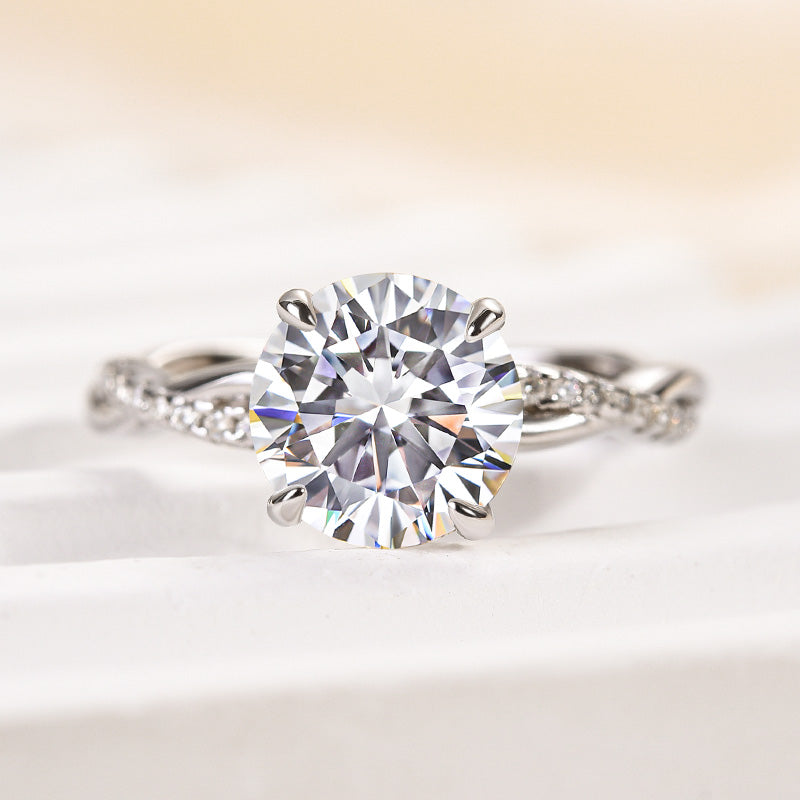 Maxine Twist Moissanite 2.0 Carat Round Cut Promise Ring
