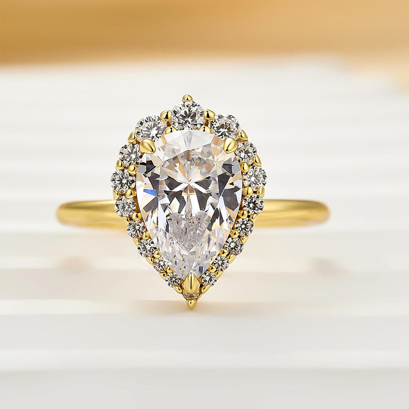 Ahabobo Vintage Halo Pear Cut Travel Ring