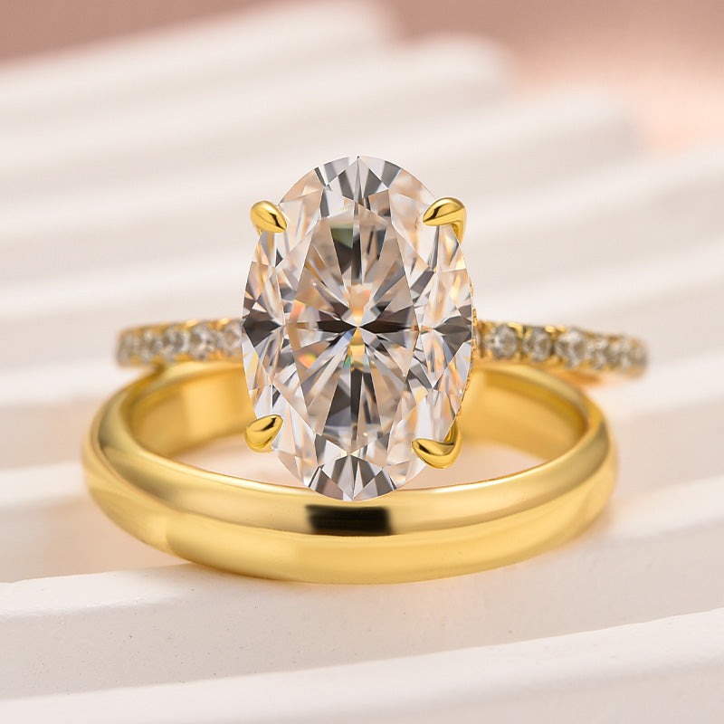 Maxine Moissanite 4.0 Ct Oval Cut Yellow Gold Wedding Ring Set with Wide Band