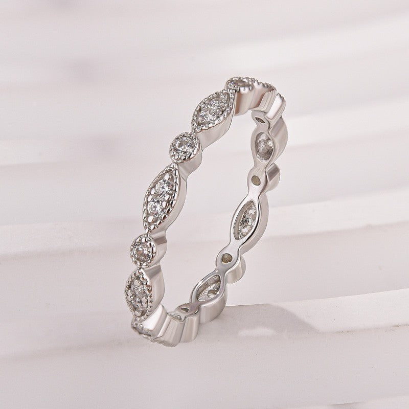Moissanite 0.3Ct White Gold PavÃ© Eternity Wedding Ring