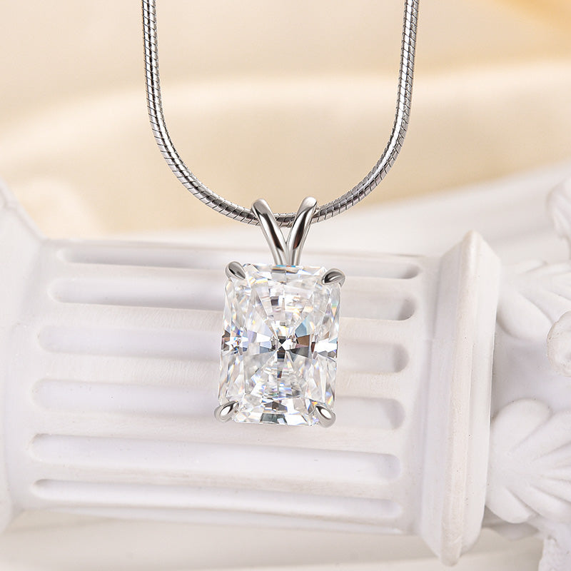 Ahabobo Moissanite 4.5 Carat Radiant Cut Pendant Necklace In Sterling Silver
