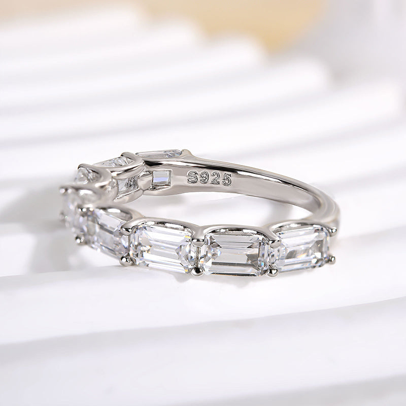 Exquisite Emerald Cut Women's Wedding Band In Sterling Silver