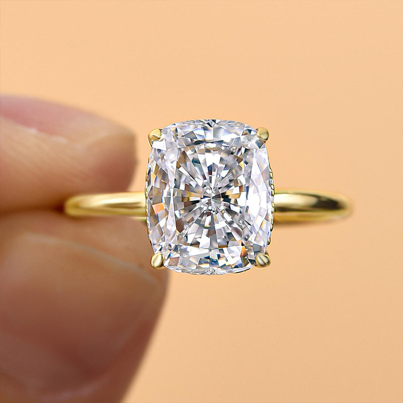 Maxine Excellent 4.0 Ct Cushion Cut Engagement Ring