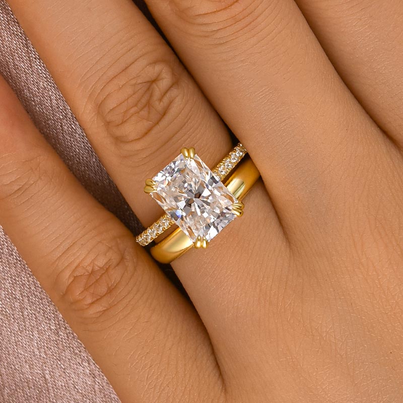 Maxine Classic Moissanite 4.5 Ct Radiant Cut Yellow Gold Wedding Ring Set with Wide Band