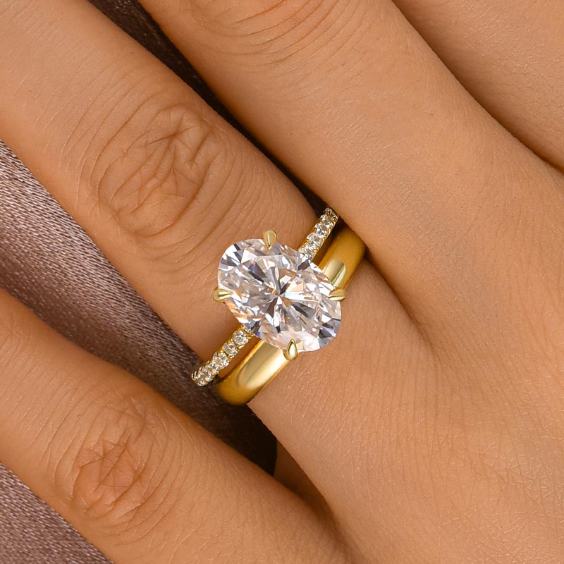 Maxine Moissanite 4.0 Ct Oval Cut Yellow Gold Wedding Ring Set with Wide Band