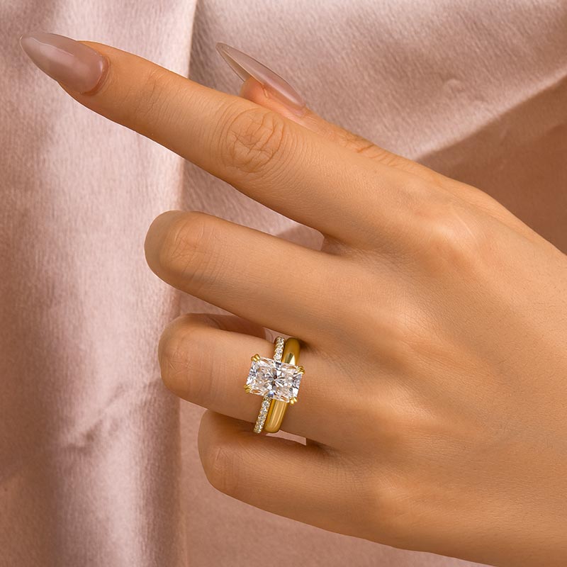Maxine Classic Moissanite 4.5 Ct Radiant Cut Yellow Gold Wedding Ring Set with Wide Band
