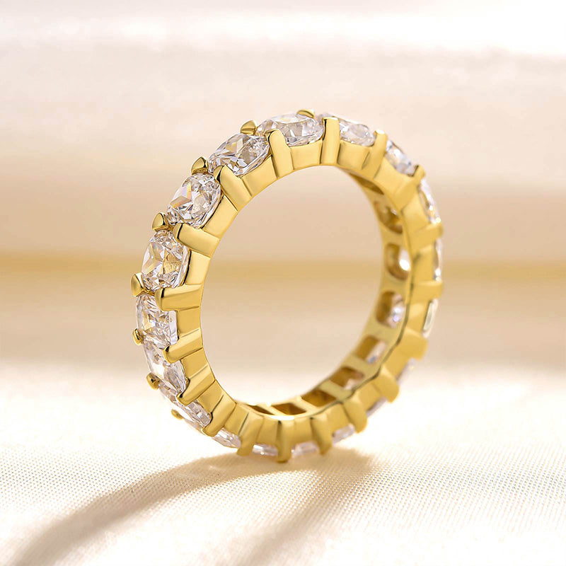 Unique Cushion & Radiant Cut Women's Wedding Band In Sterling Silver
