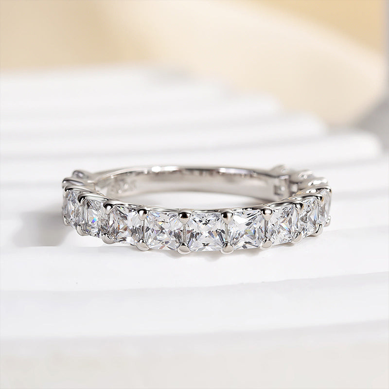 Maxine Gorgeous Radiant Cut Women's Wedding Band