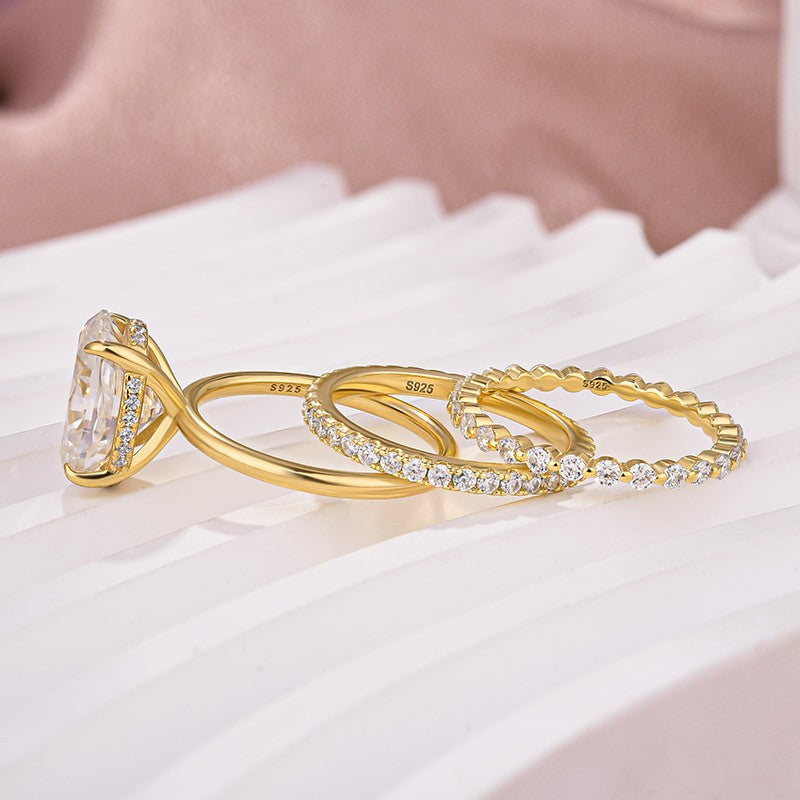 Moissanite Solitaire 4.0Ct Oval Cut Yellow Gold Women's Wedding Ring Set