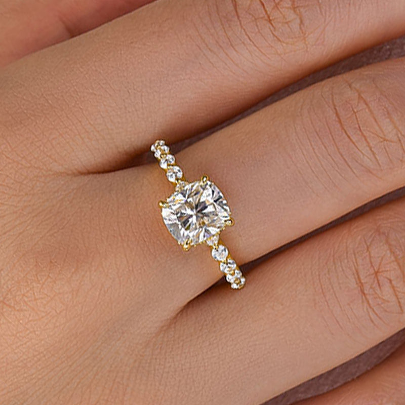 Ahabobo Moissanite 2.0 Carat Cushion Cut Engagement Ring