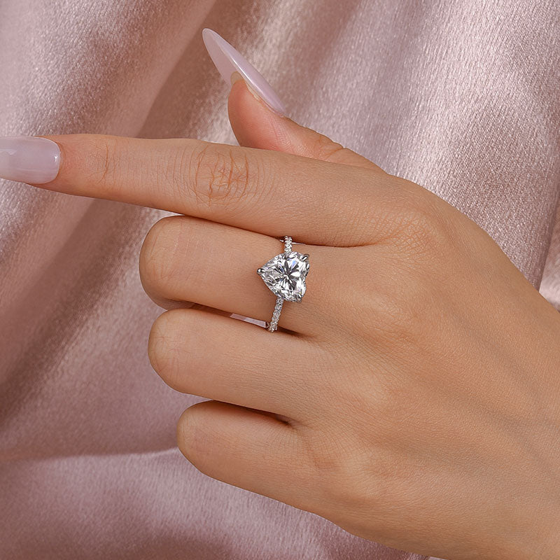 Maxine Moissanite 4.0 CT Heart Cut Engagement Ring For Women