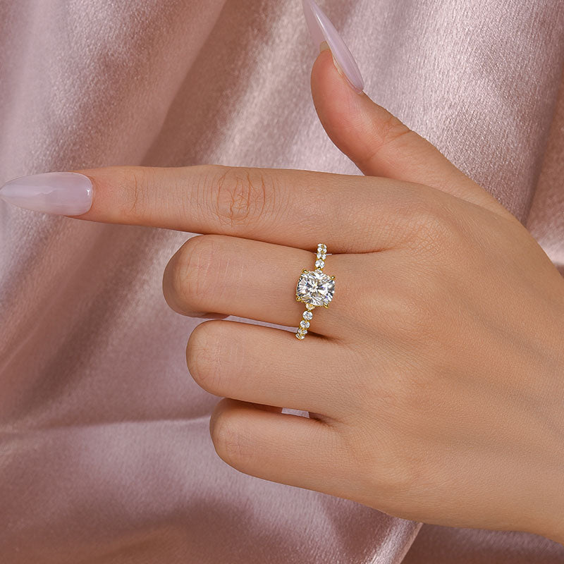 Ahabobo Moissanite 2.0 Carat Cushion Cut Engagement Ring