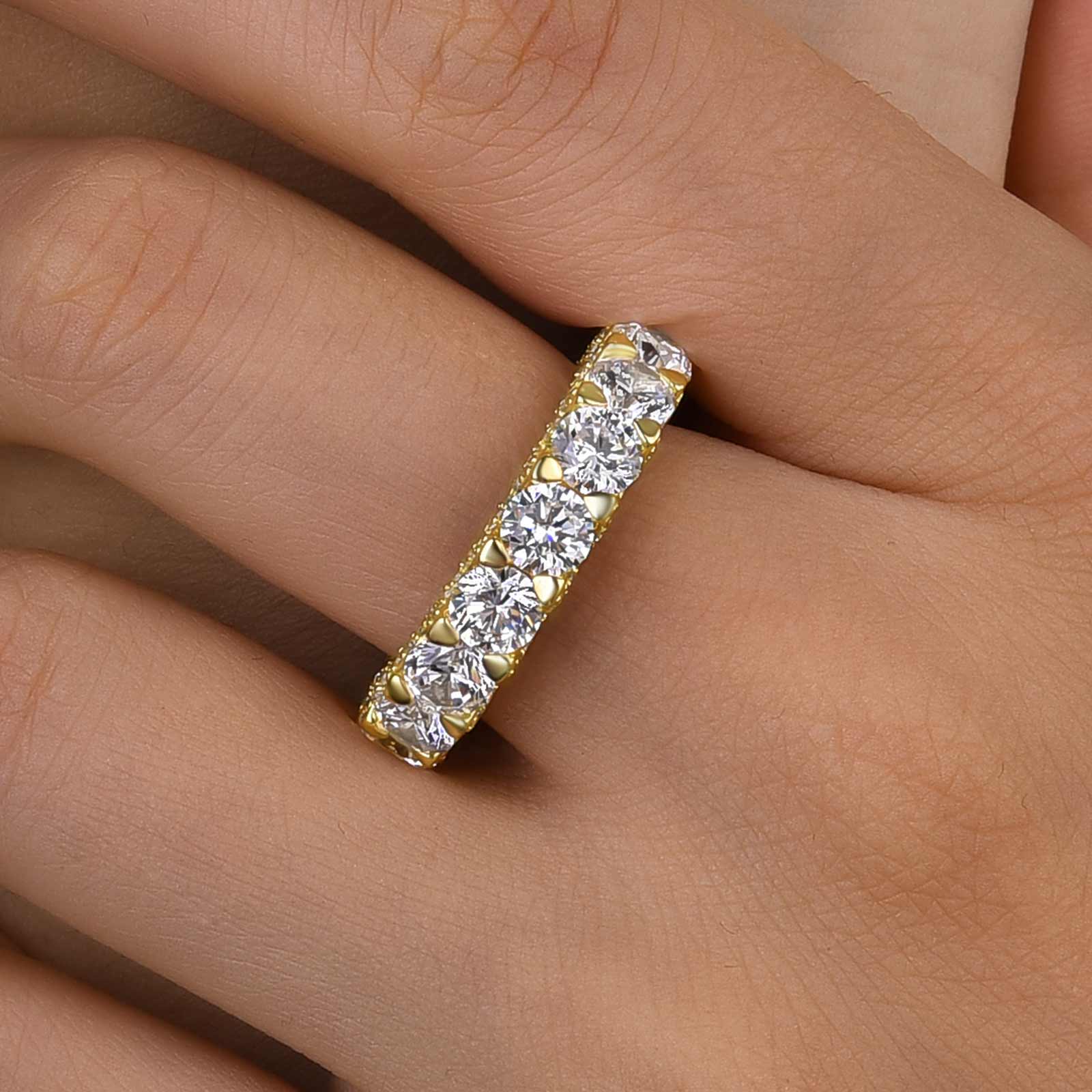 Eternity Round Cut Simulated Diamond Wedding Band for Her In White Gold