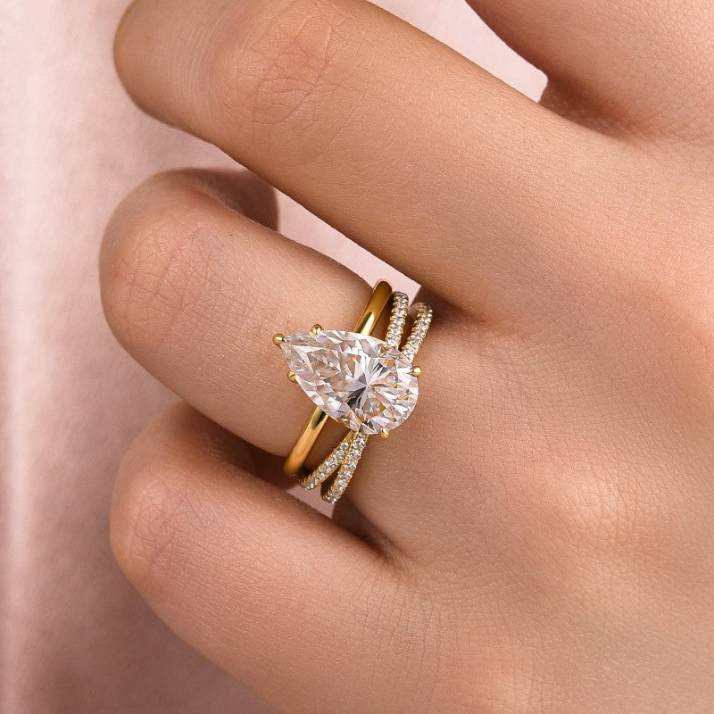 Moissanite 4.0 Ct Pear Cut Yellow Gold Wedding Ring With X Criss Cross Wedding Band