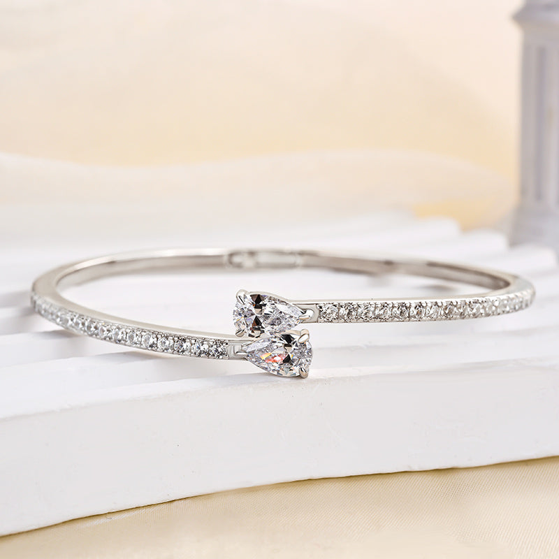 Special Pear Cut Bracelet For Women