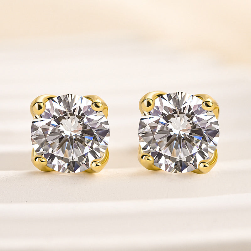 1.0Ct Stunning Yellow Gold Round Cut Stud Earrings In Sterling Silver