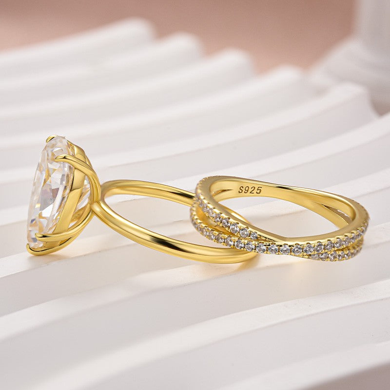 Moissanite 4.0 Ct Pear Cut Yellow Gold Wedding Ring With X Criss Cross Wedding Band
