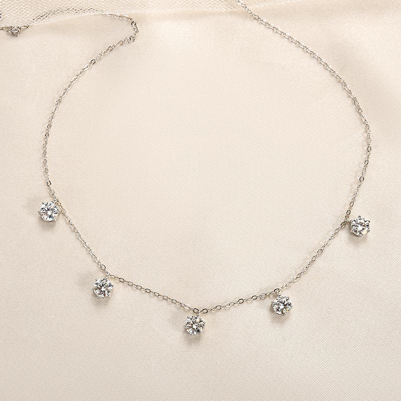 Maxine Moissanite 2.5 Carat Round Cut Gypsophila Pendant Necklace