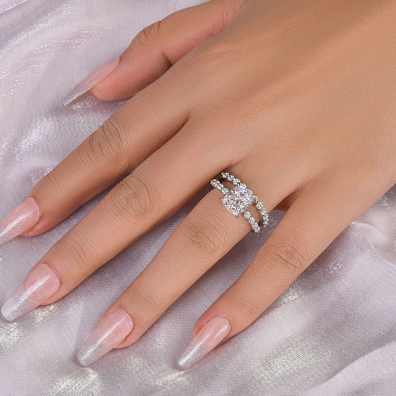 Exquisite 2.0 Carat Cushion Cut Women's Wedding Ring Set In Sterling Silver