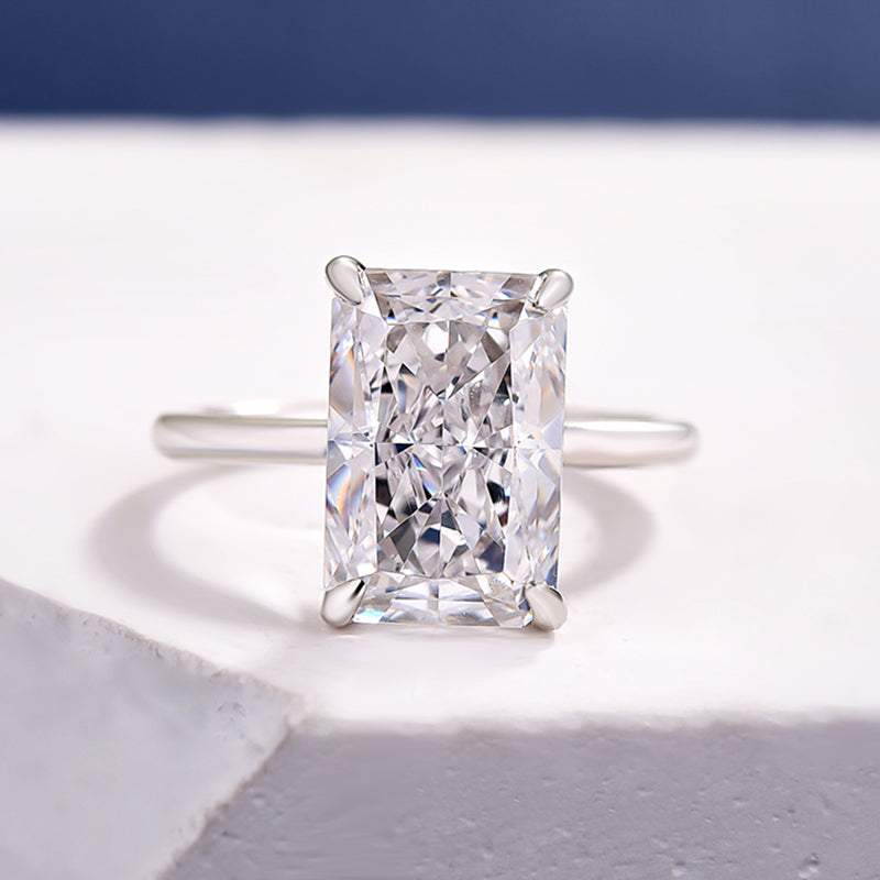 Elegant Radiant Cut Engagement Ring In Sterling Silver