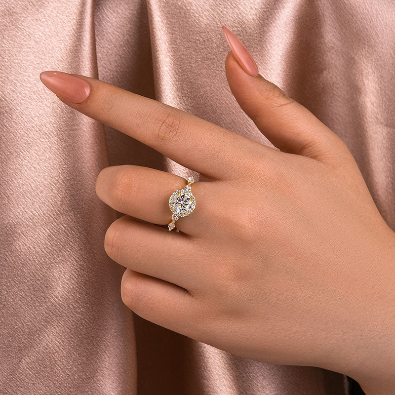 Ahabobo Moissanite 1.0 Ct Halo Round Cut Yellow Gold Promise Ring