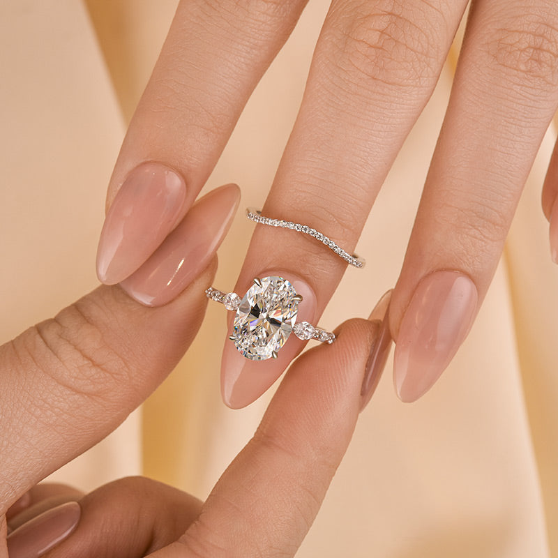 Gorgeous Oval Cut Wedding Set For Women In Sterling Silver