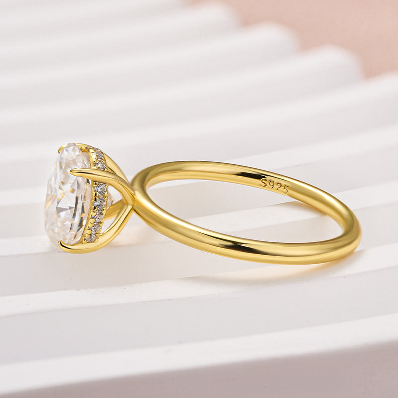 Ahabobo Sparkle Moissanite 2.0 Carat Oval Cut Engagement Ring In Sterling Silver