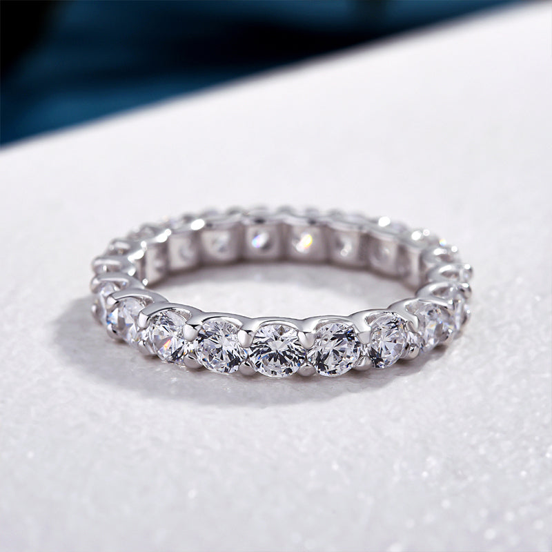 Classic Round Cut Women's Wedding Band In Sterling Silver