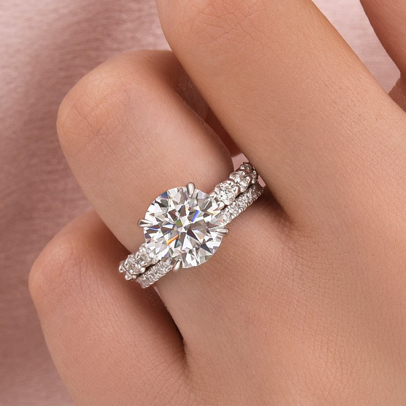 4.0Ct Round Cut White Gold Moissanite Diamond Wedding Ring
