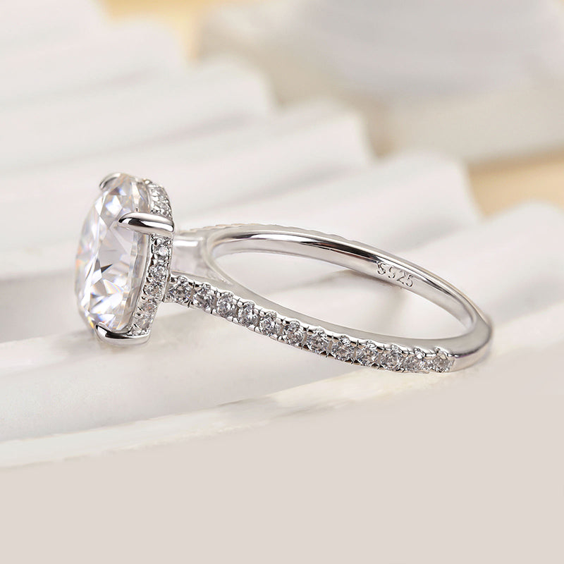 Maxine Classic Moissanite 4.0 Carat Round Cut Engagement Ring