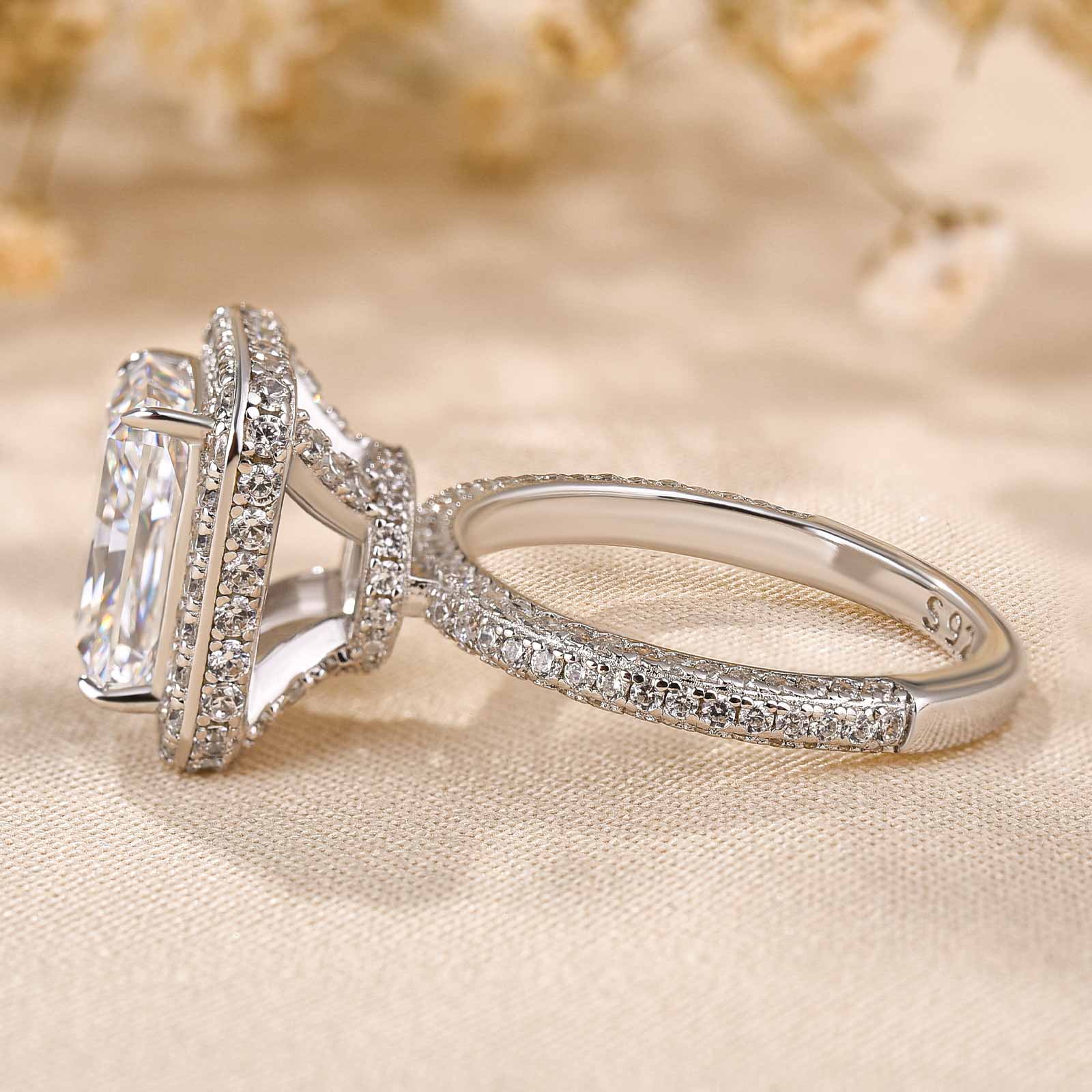 Ahabobo Noble Halo Radiant Cut Engagement Ring