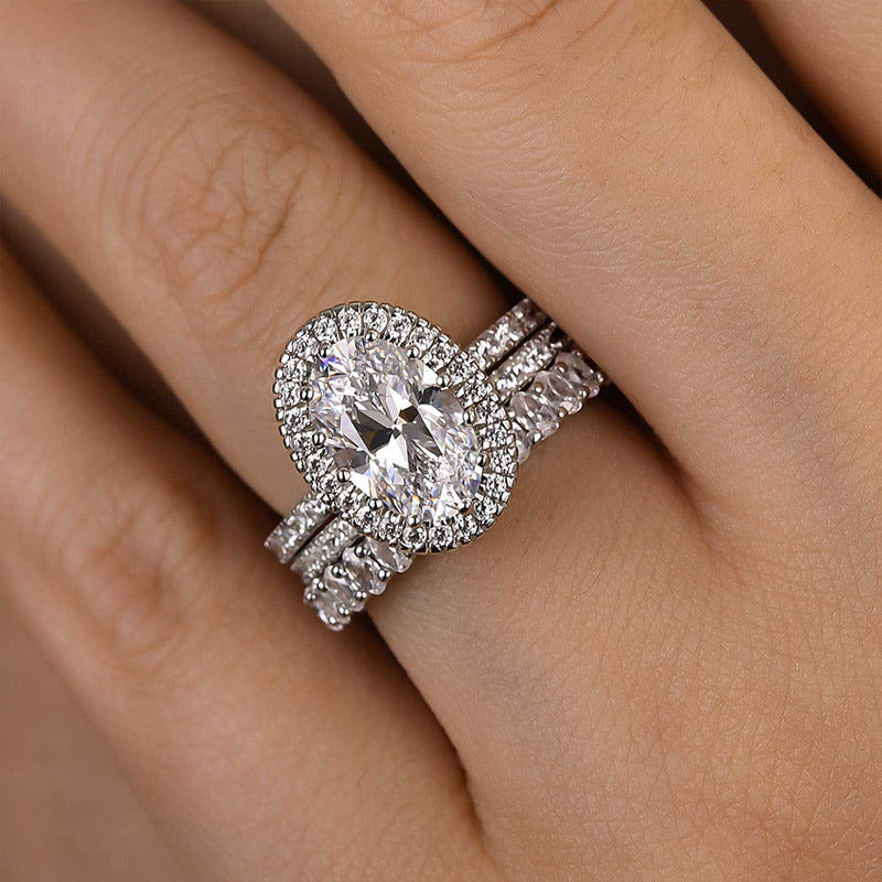 Ahabobo Exclusive Halo Oval Cut 3PC Wedding Set