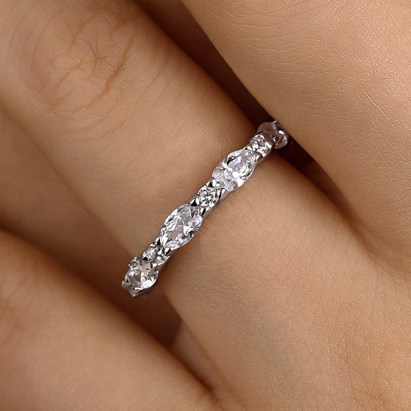 Lovely Oval Cut Wedding Band For Women
