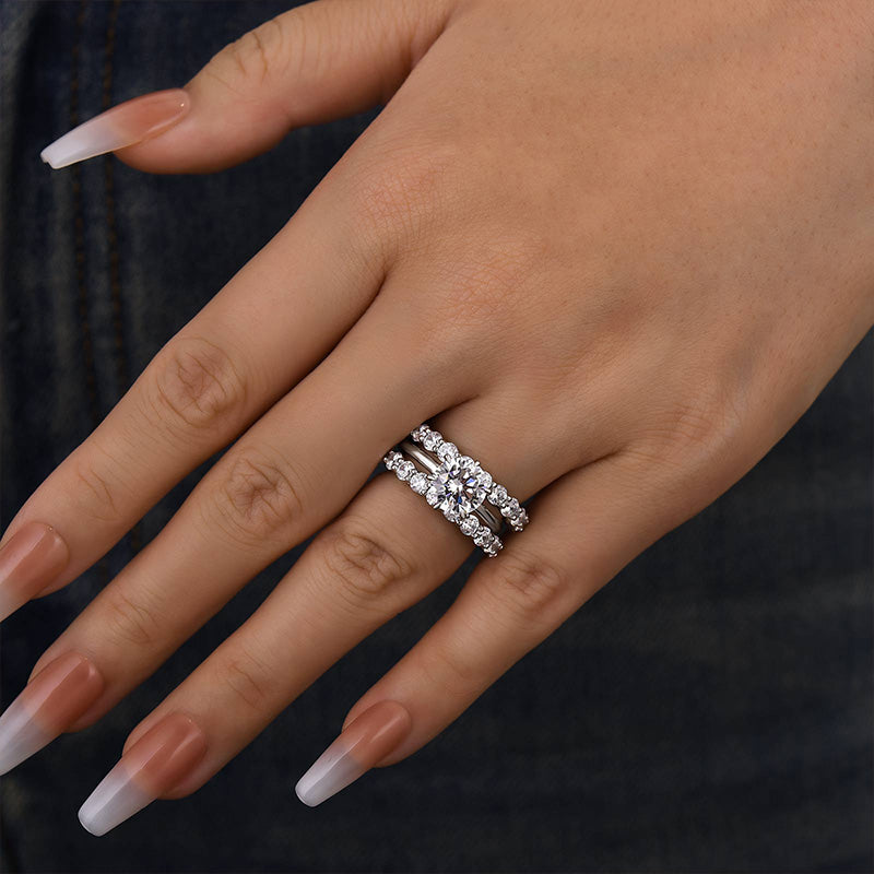 Classic Round Cut 3-Pieces Wedding Set In Sterling Silver