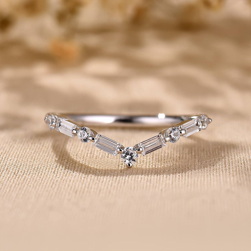 Ahabobo Exclusive V-shaped Design Half Eternity Wedding Band