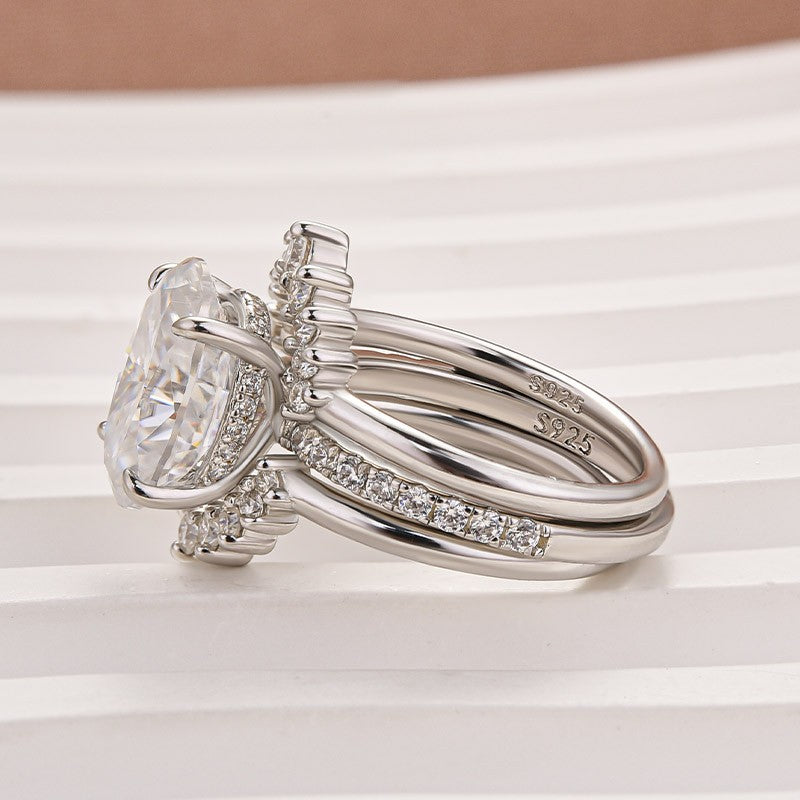 Moissanite 4.0Ct Oval Cut White Gold Wedding Ring Set