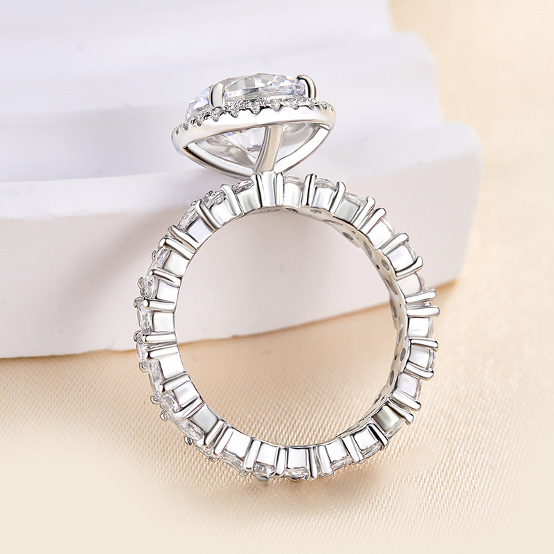 Excellent Halo Round Cut Engagement Ring In Sterling Silver