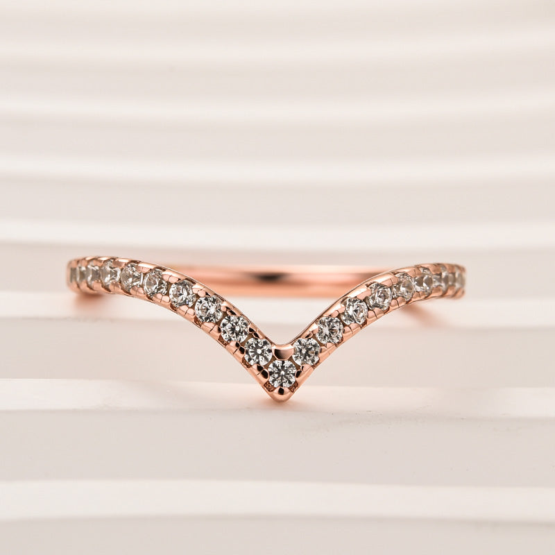 Ahabobo Enchanting V-shaped Design Full Wedding Band