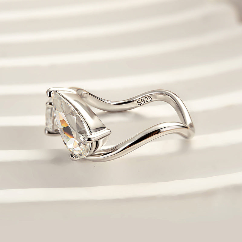 Exclusive Pear & Round Cut Two Stones Design Engagement Ring