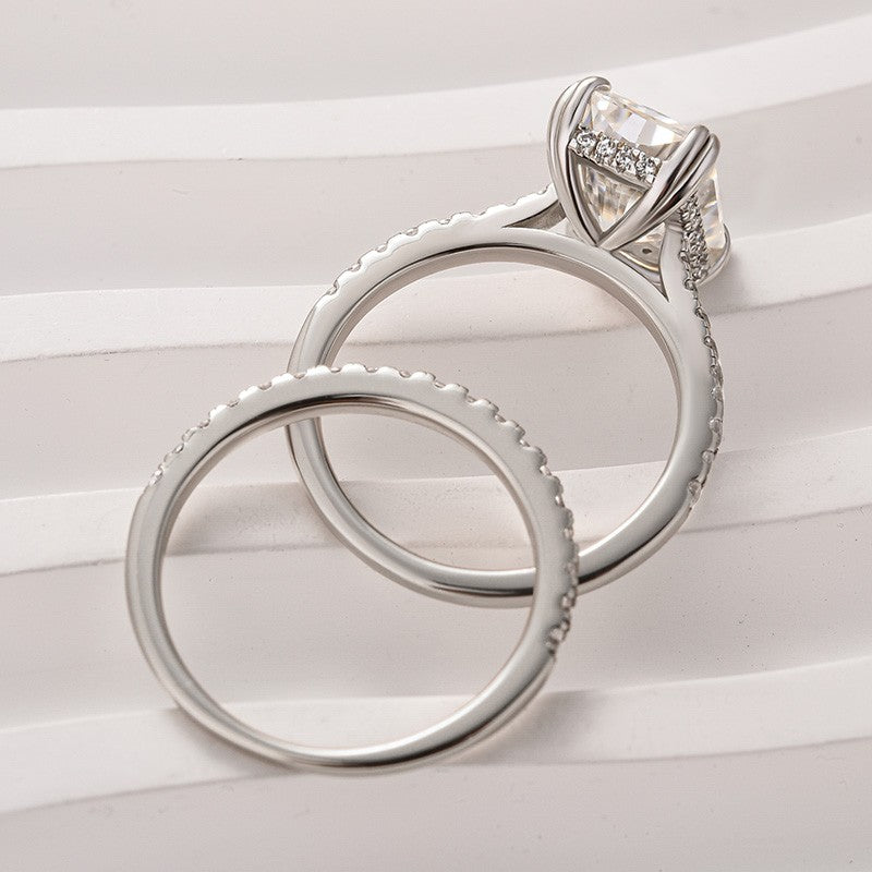 Moissanite 4.5 Ct Radiant Cut White Gold Wedding Ring For Women
