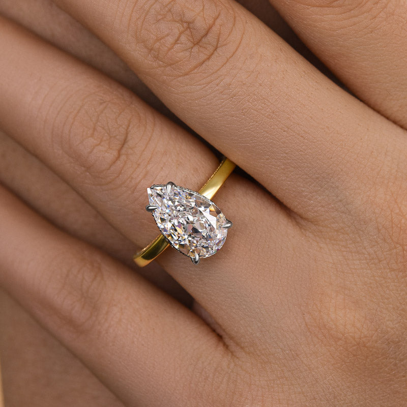 Gorgeous Two-Tone 4.0Ct Pear Cut Engagement Ring