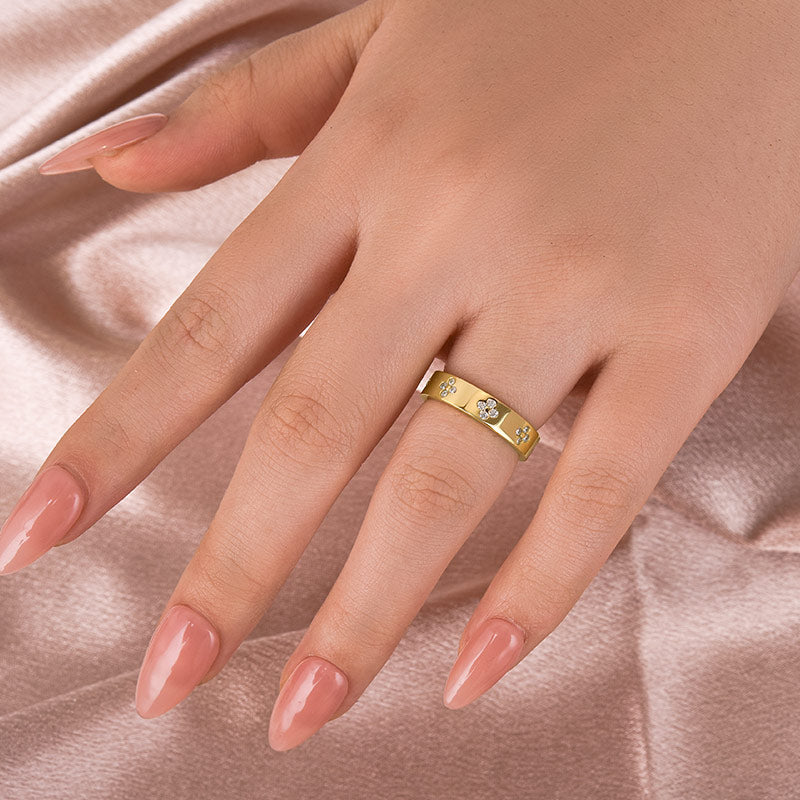 Ahabobo Noble Moissanite Wide Wedding Band With Flower Design For Women