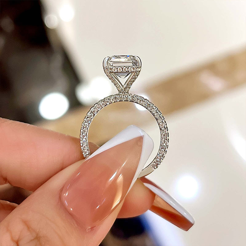 Gorgeous Emerald Cut Engagement Ring For Women In Sterling Silver